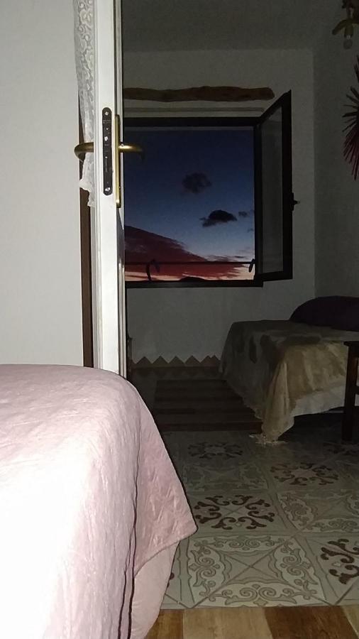 バウネーイ Steddueoro Bed & Breakfast エクステリア 写真